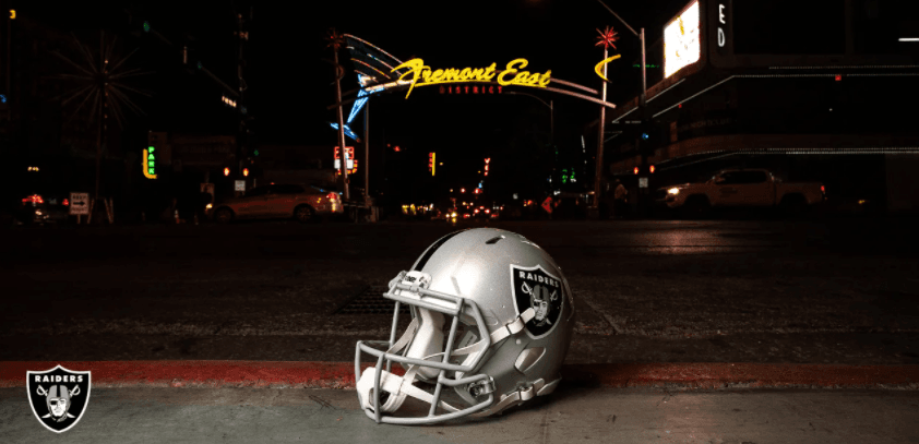 ¿Se imaginan un paseo por 'Freemont East District' en la noche? Imperdible.