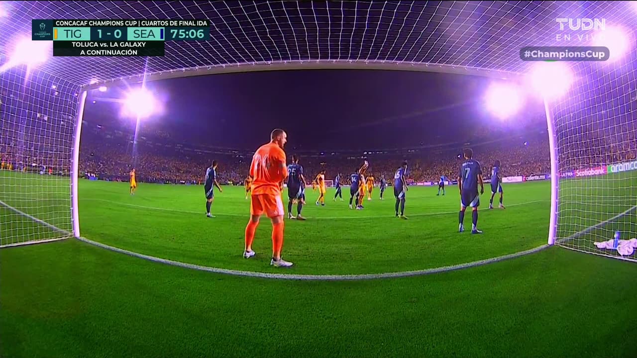 ¡AUTOGOL! de Jackson Ragen para Tigres.