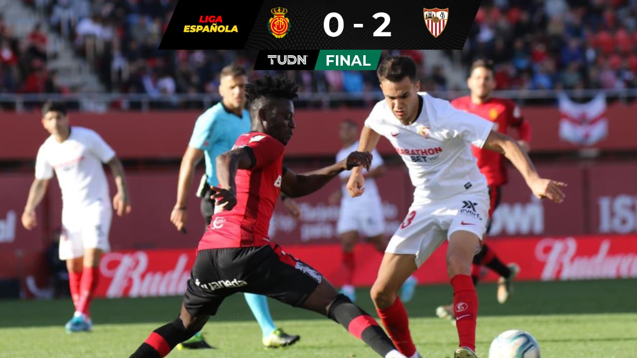 Sin Chicharito, Sevilla no afloja el paso y vence al Mallorca