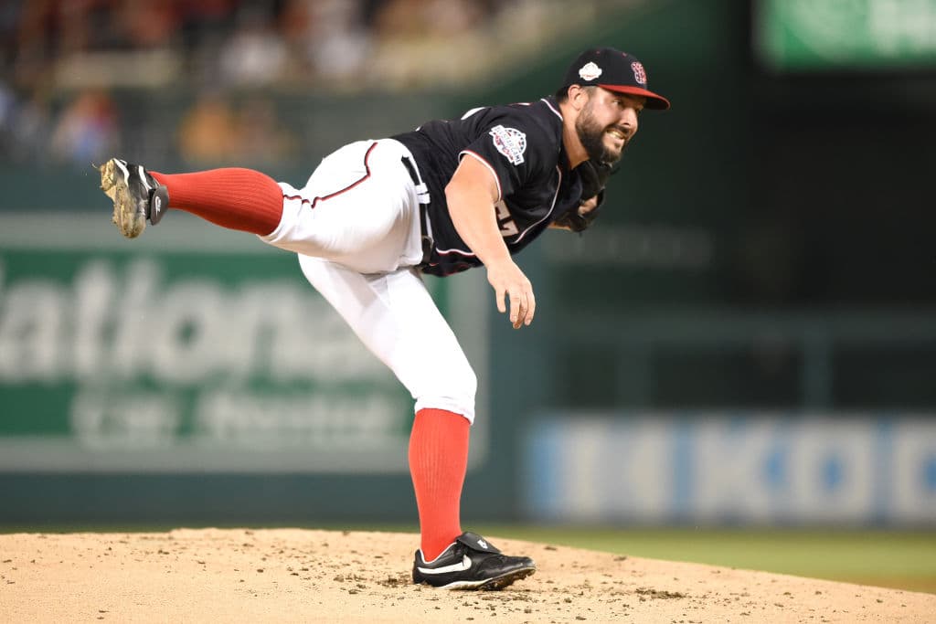 <b>Tanner Roark, Washington Nationals</b>. Detrás de Max Scherzer y Stephen Strasburg como abridor, en 2016 y 2017 tuvo 16 y 13 ganados respectivamente. En 2018 su récord es de 8-14 en 28 salidas.