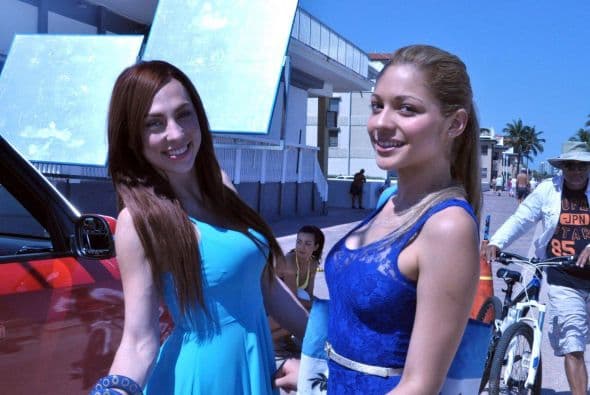 Las chicas de Nuestra Belleza Latina se escaparon a la playa y deleitaron a los caballeros con sus espectaculares curvas latinas.