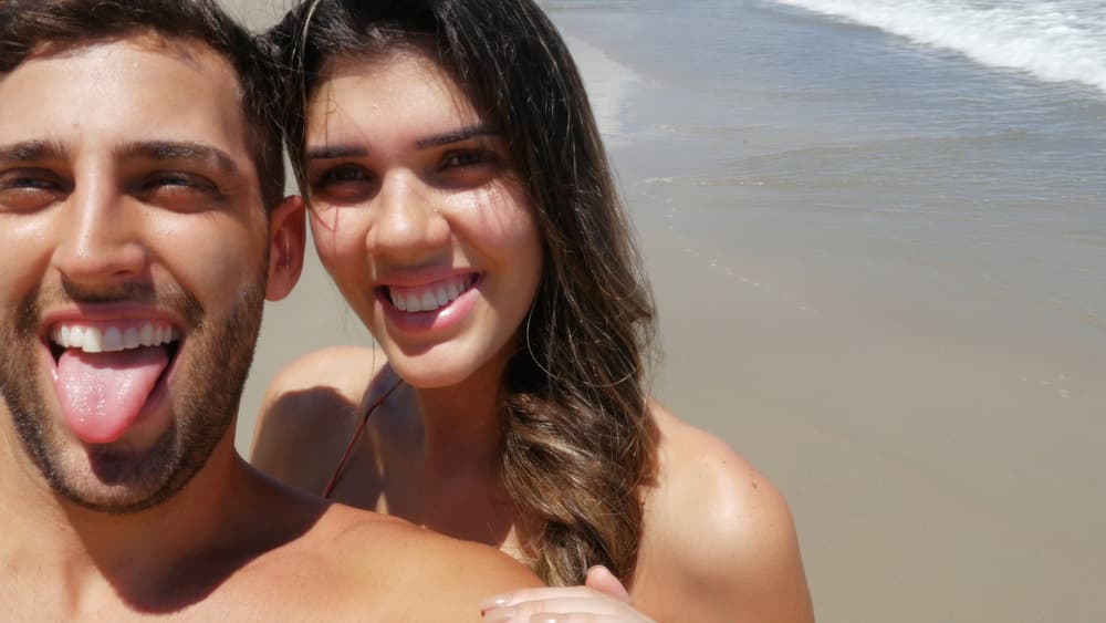 <b>LIBRA</b>
<br>Eres diplomático, sensible, exquisito y elegante, así que buscas a alguien que también sea armónico. Las personas alborotadoras, que gritan mucho, son escandalosas, no van contigo.
<br>