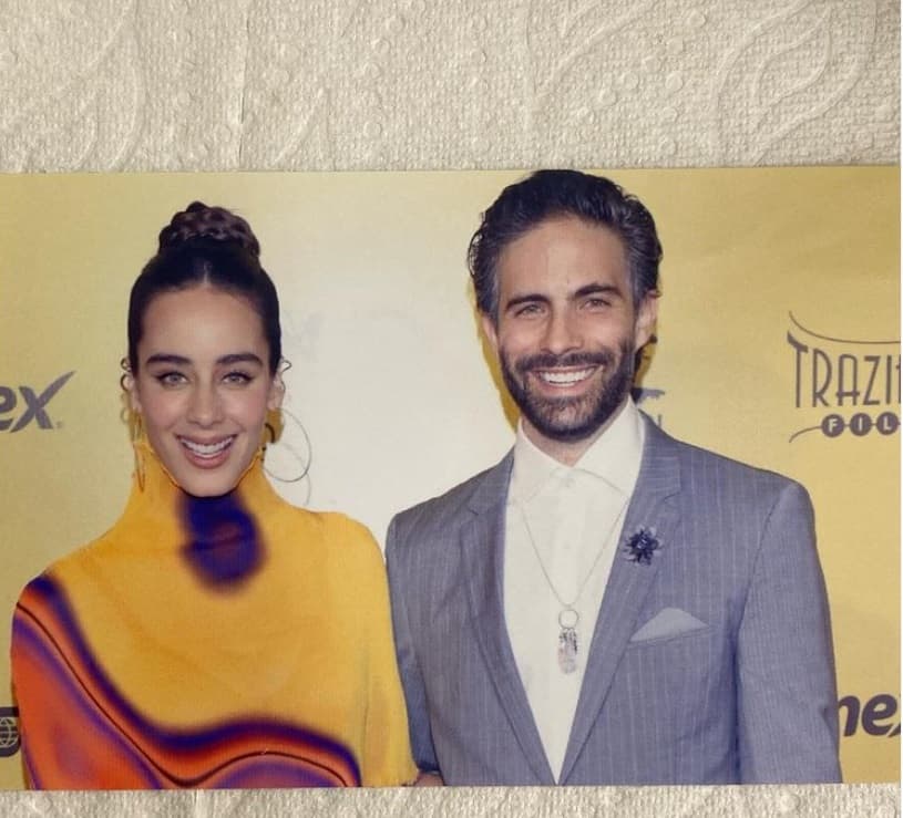 Aunque no mencionaron precisamente dónde se encontraban, gracias a la descripción de Pimentel se pudo saber que estabann en el Glaciar Perito Moreno, el cual se ubica en Argentina.