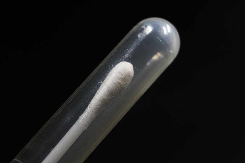 La FDA autoriza la primera prueba casera de coronavirus que da resultados en 30 minutos
