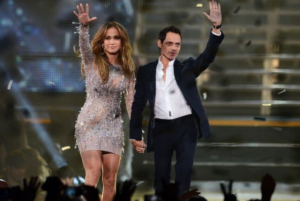 ¿A quién crees que se parecen más, papi o mami? Mira aquí los videos más chismosos.