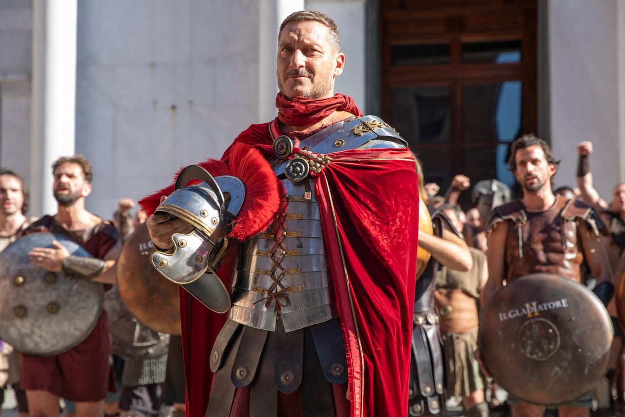 Francesco Totti aparece como un centurión romano