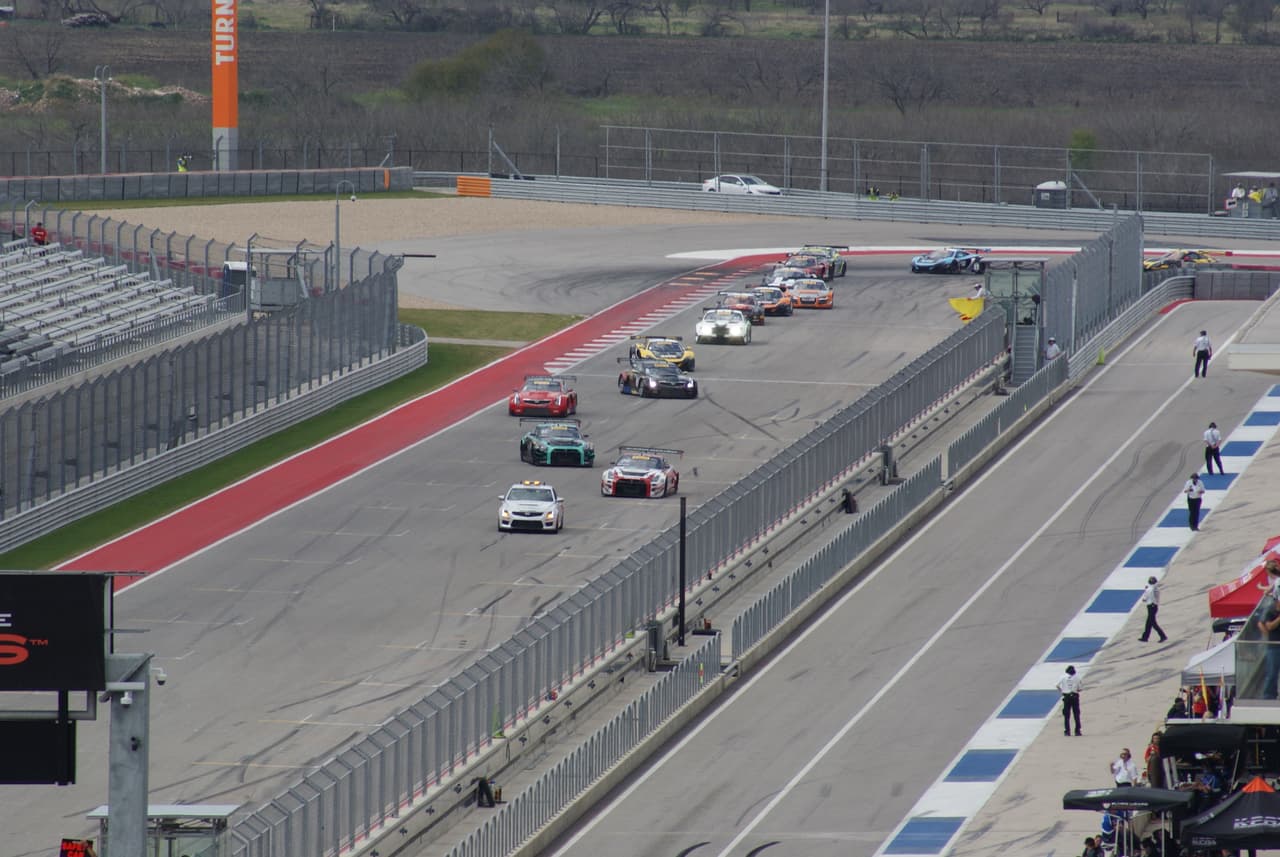 Miles de personas disfrutaron este fin de semana del Pirelli World Challenge en el Circuito de las Américas de Austin.
