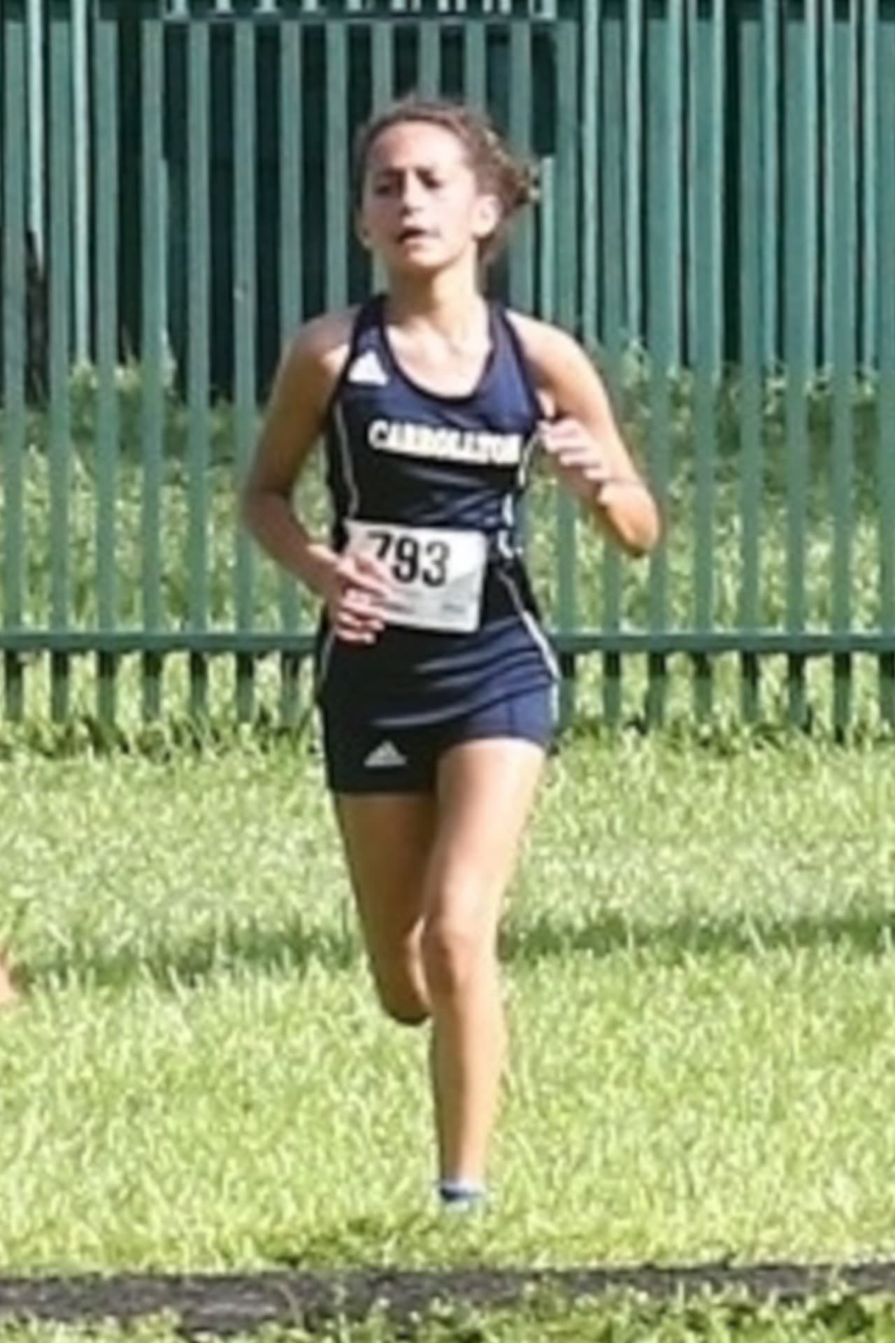 Aunque hacía mucho calor, Emme no se detuvo hasta completar su carrera.