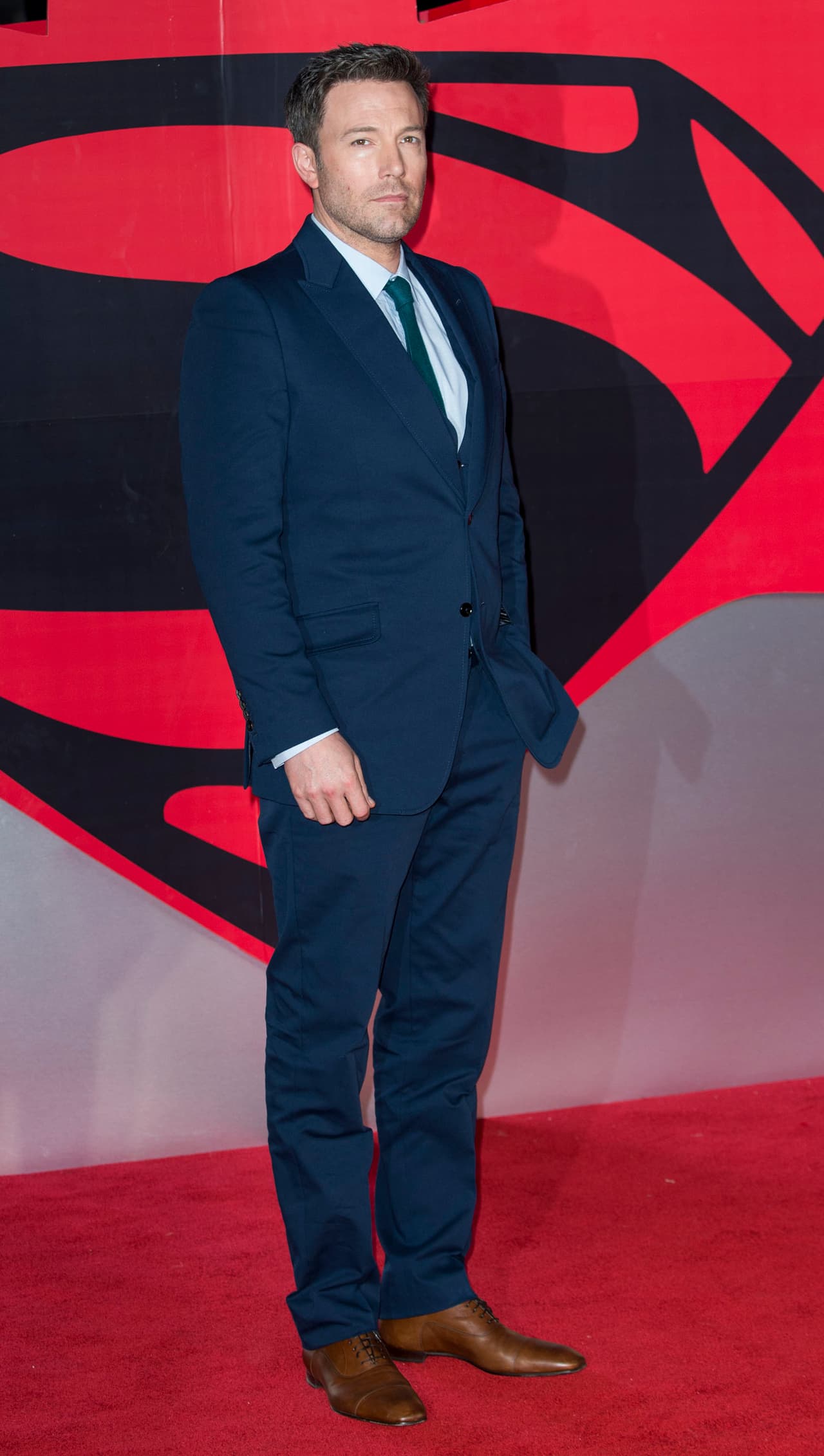 Ben Affleck muy seriecito