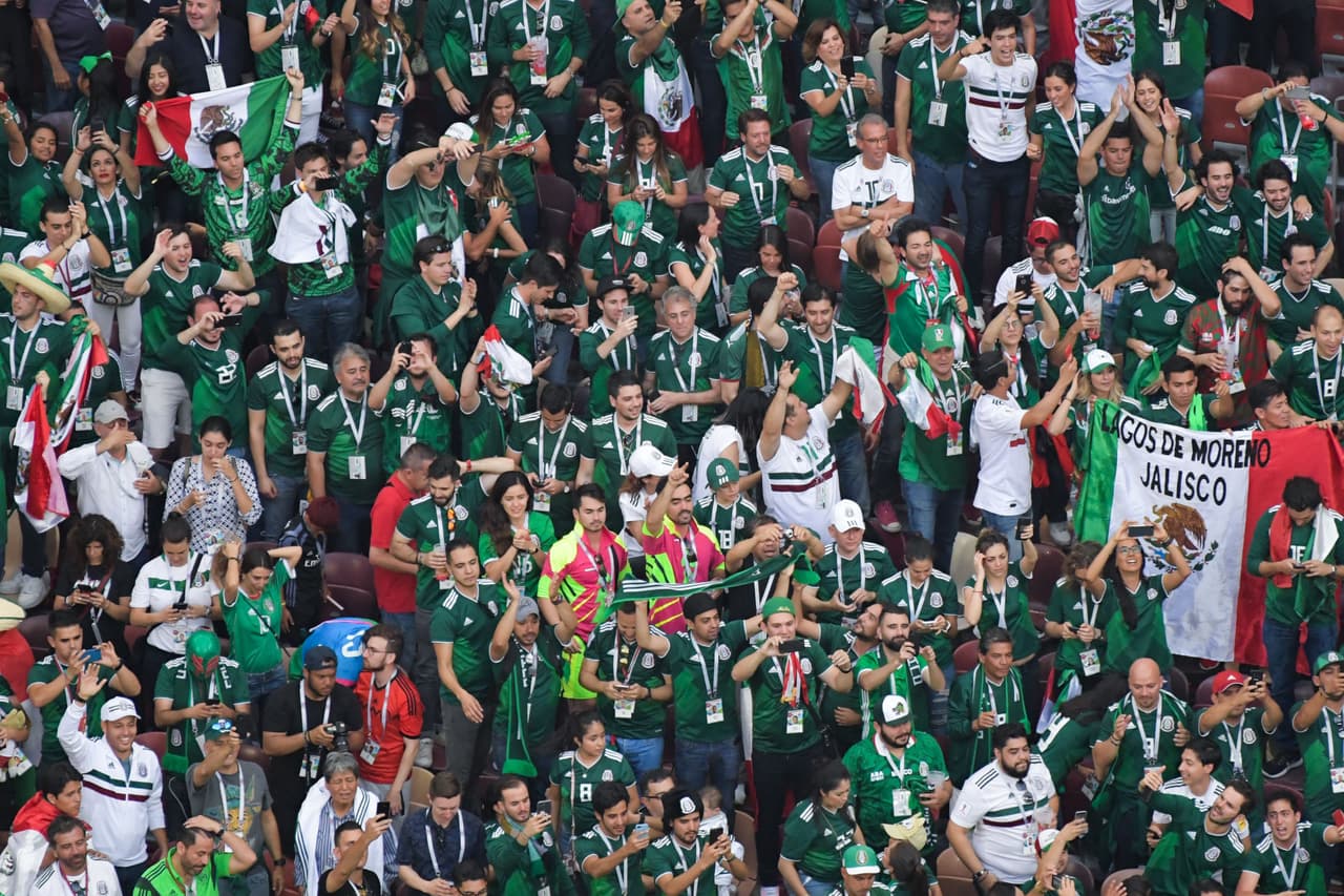 Grito homófobo de sus fanáticos mete en problemas al equipo de México en el Mundial de Fútbol