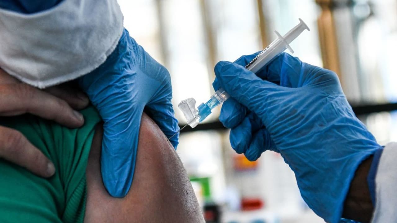 El 
<a href="https://consulmex.sre.gob.mx/houston/" target="_blank">Consulado General de México en Houston</a> realizará dos jornadas de 
<a href="https://www.univision.com/temas/vacuna-covid-19-houston">vacunación contra el covid-19</a> en este mes de abril.