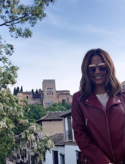 Como esta imagen donde comparte un vistazo de Granada.