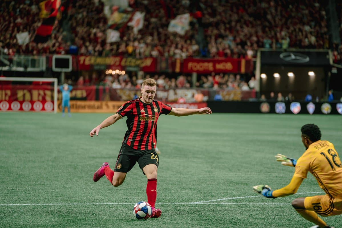 Atlanta United 2-0 Philadelphia Union. Con goles de Julian Gressel y Josef Martínez. Marco Fabián jugó 24 minutos.