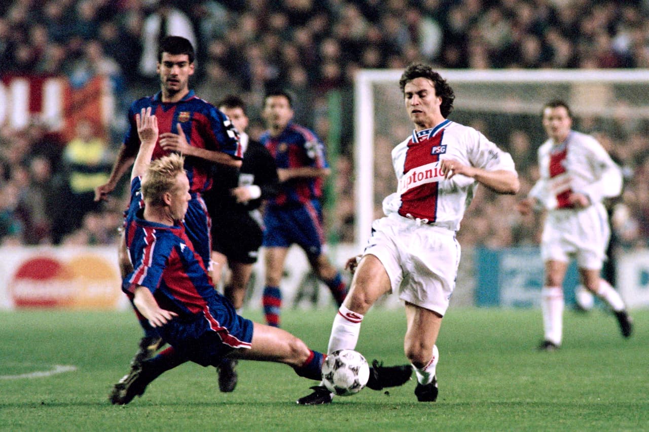 Barcelona se encontró por primera vez con PSG en los cuartos de final de la Champions League de 1994/95, cuando los parisinos alcanzaron la semifinal a costa del equipo de Johan Cruyff.