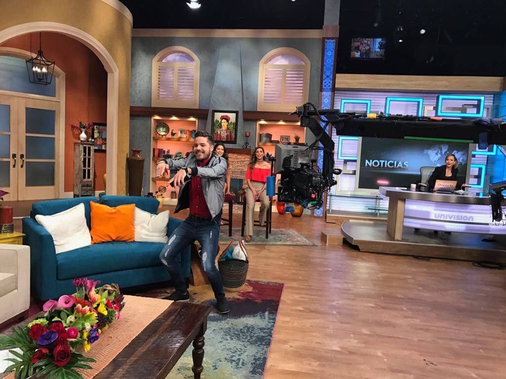 William y sus ocurrencias no pueden faltar, lo que no sabía es que lo estábamos captando detrás de cámaras. ¿Qué tal ese baile?