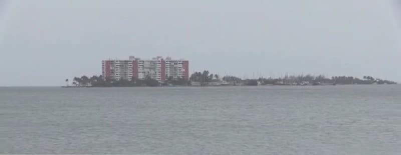 <b>Embalse Fajardo </b>
<br>
<br>El embalse se encuentra en el nivel de alerta verde, que indica que no hay riesgo de racionamiento. Este embalse surte de agua a más de 31,000 clientes en los municipios de: Ceiba, Fajardo, Luquillo y Río Grande. 
<br>