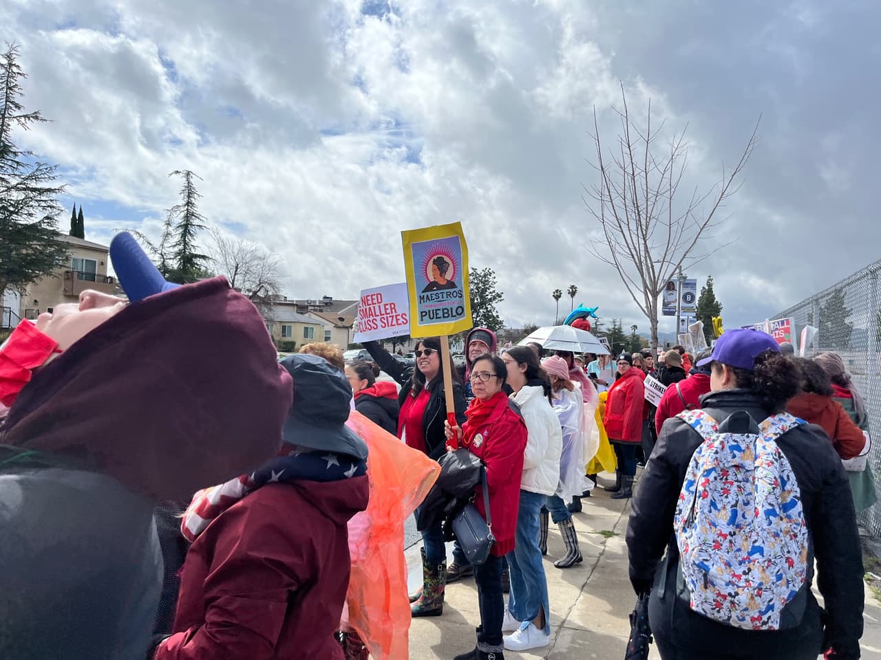 Se llevará el salario mínimo del LAUSD a $22.52 por hora, superando a la Ciudad de Los Ángeles y al Estado de California.
<br>