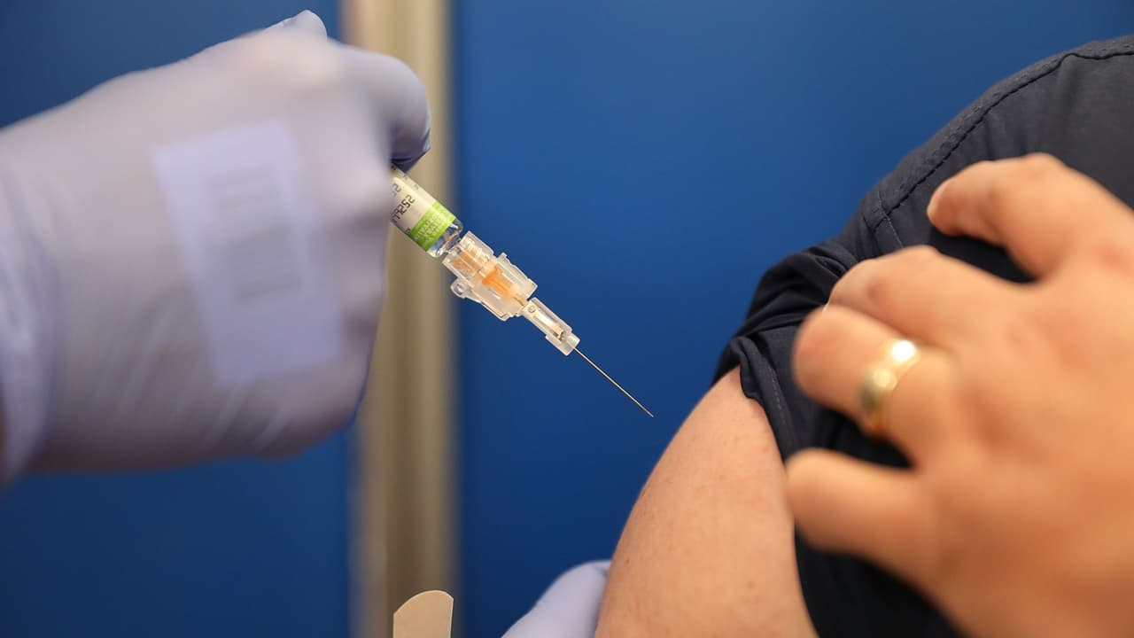 Autoridades de Florida recomiendan a los residentes vacunarse contra la gripe