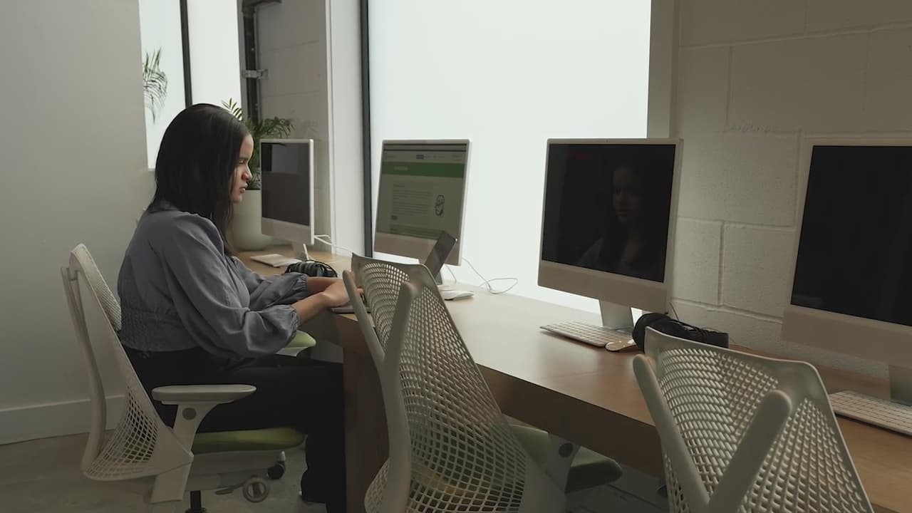 Organización ofrece pasantías pagadas a estudiantes indocumentados en NY; así puedes aplicar