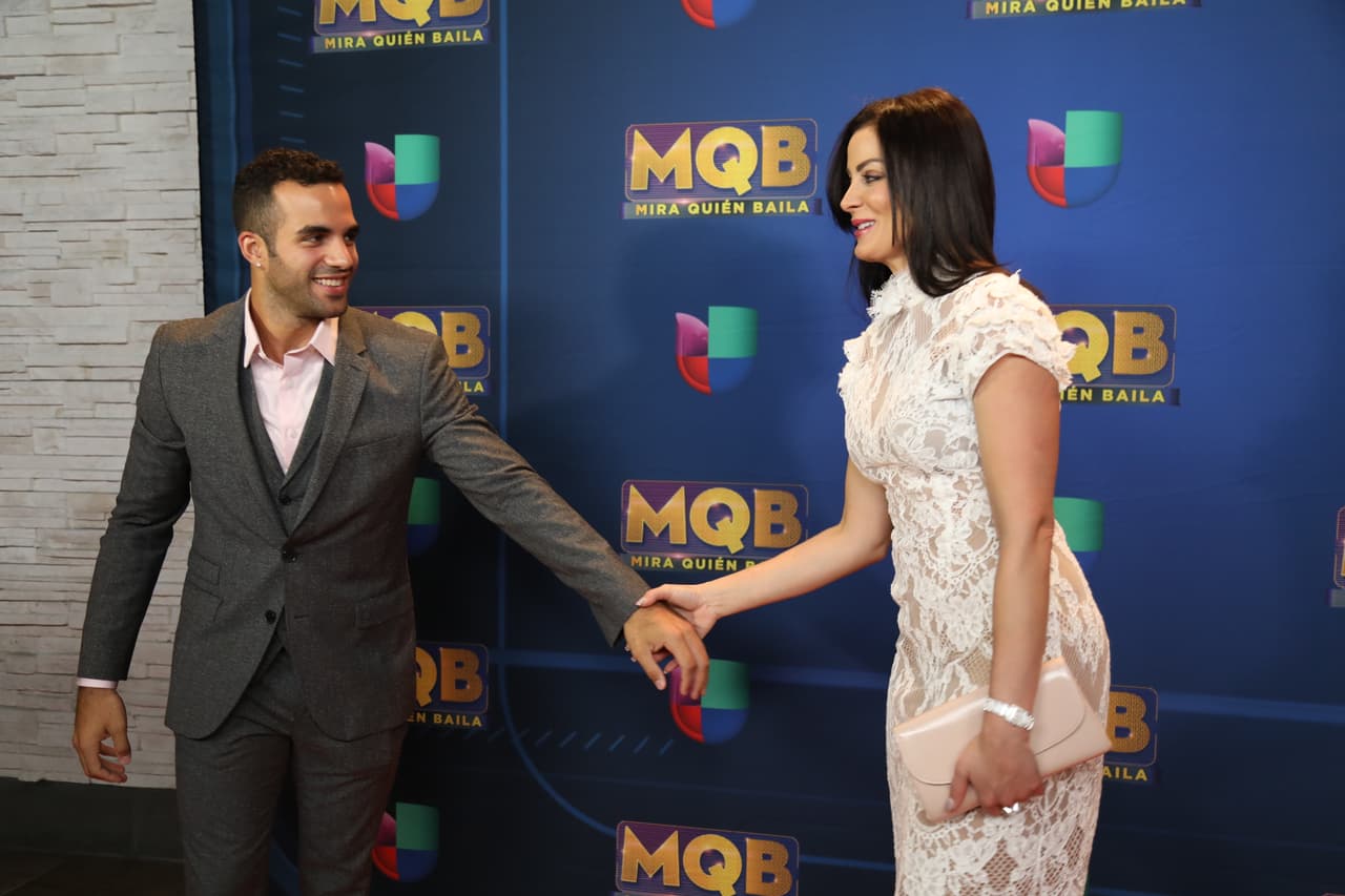 Al encontrarse en la alfombra, Dayanara y Danell mostraron la buena relación que han cosechado.