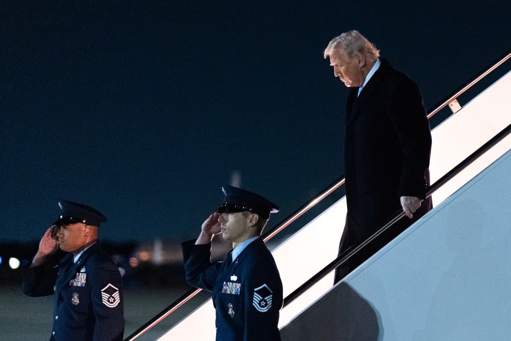 Trump: EEUU podría sostener conversaciones con Maduro