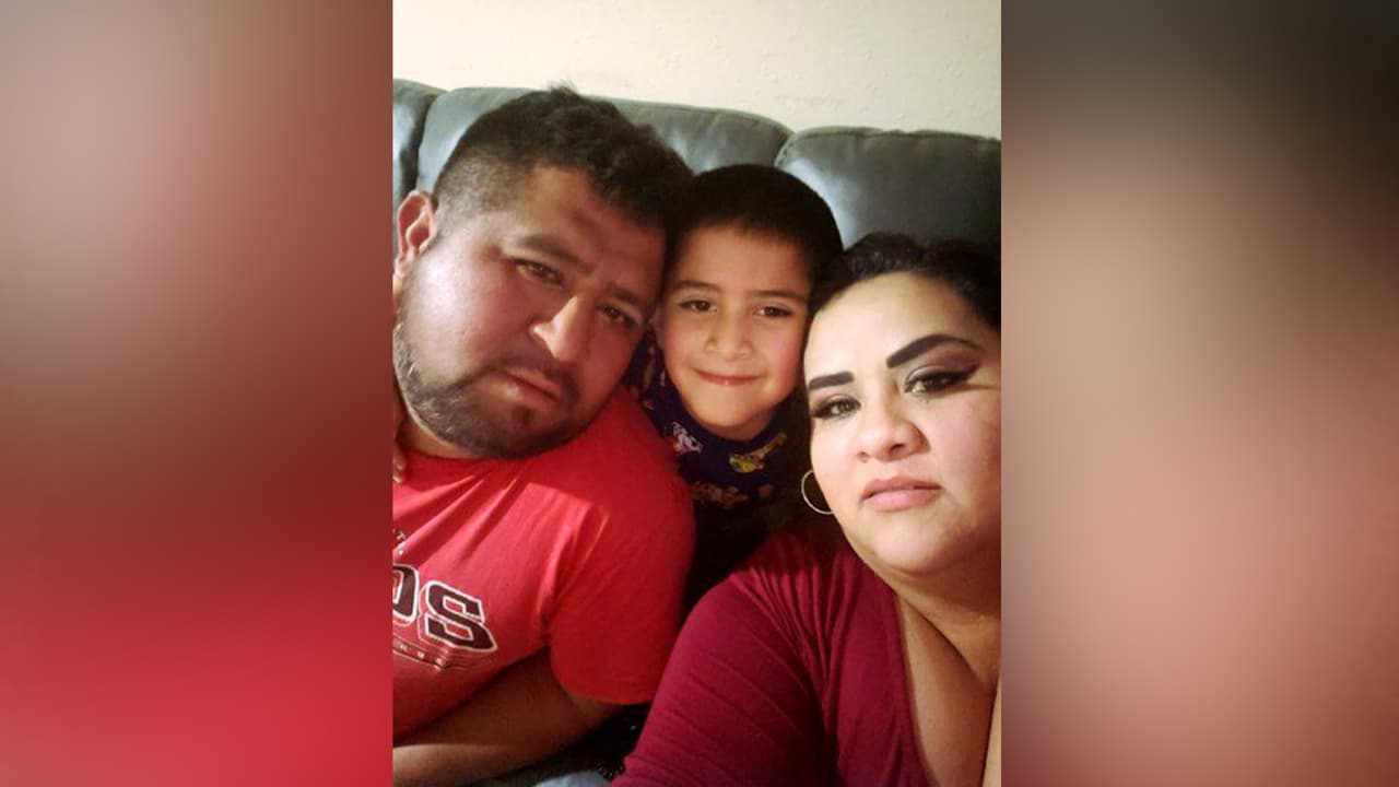 Al día siguiente cumplían 11 años de relación, entre emociones pudo verla por videollamada, día en que también le confirmó que estaba contagiada