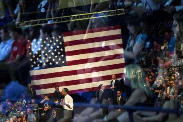 El mandatario defiende desde septiembre de 2011 la "regla Buffett", una iniciativa del multimillonario Warren Buffett que propone que las personas que registren ingresos que superen el millón de dólares paguen al menos 30% de impuestos.