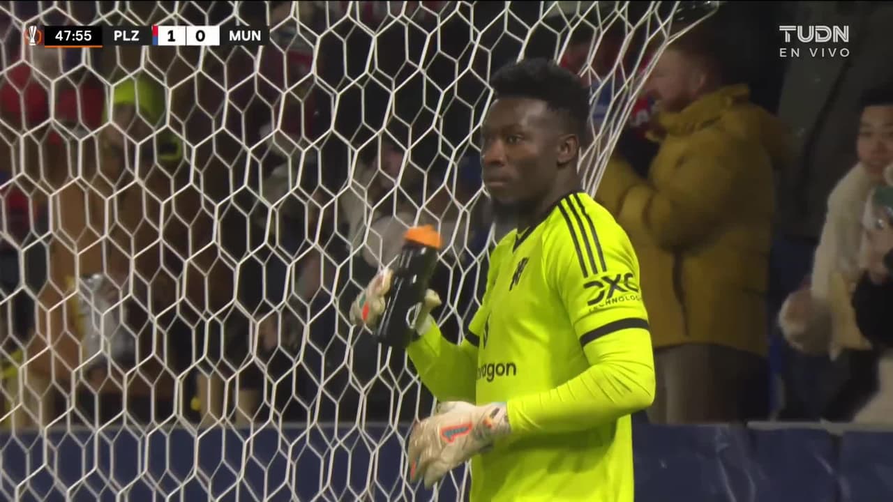 ¡Error de Onana! Vydra aprovecha el error y abre el marcador
