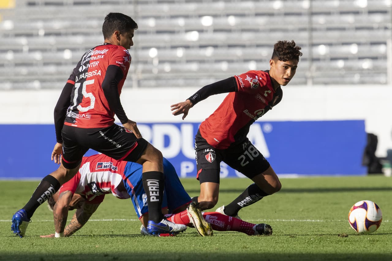 Con goles de Aldo Rocha, Ian Torres y Ángel Márquez Atlas consigue importante victoria de 3-1 sobre el Atlético San Luis. Los Potosinos se quedan con 11 unidades y el Atlas llega a 12.