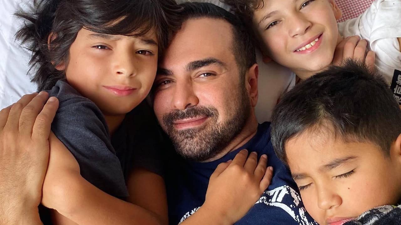 Ariel Miramontes ‘Albertano’ cuenta su historia como papá soltero de tres niños
