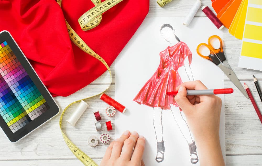 Seis aplicaciones increíbles para los pequeños que sueñan con el diseño y la moda