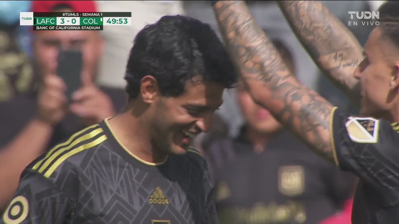 ¡Golazo de Carlos Vela! Hat-trick del mexicano para el 3-0 del LAFC