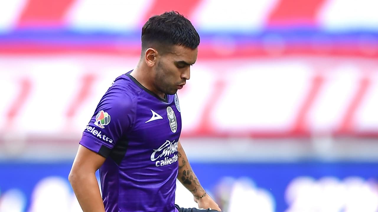 Detalles separan a Sebastián Vegas de Monterrey