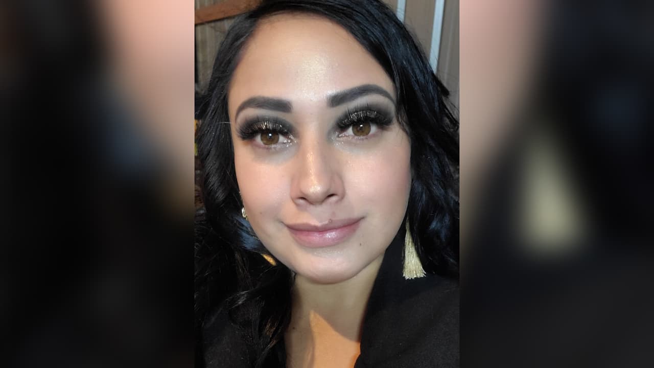 Los padres de familia como Guadalupe Lara exigen respuestas, su hija toma tutoriales con Valeria y fue cuestionada sin que a ella se le pidiera autoriazación para hablar con la menor. Pide que se incremente la seguridad para que no ocurran situaciones como estas.