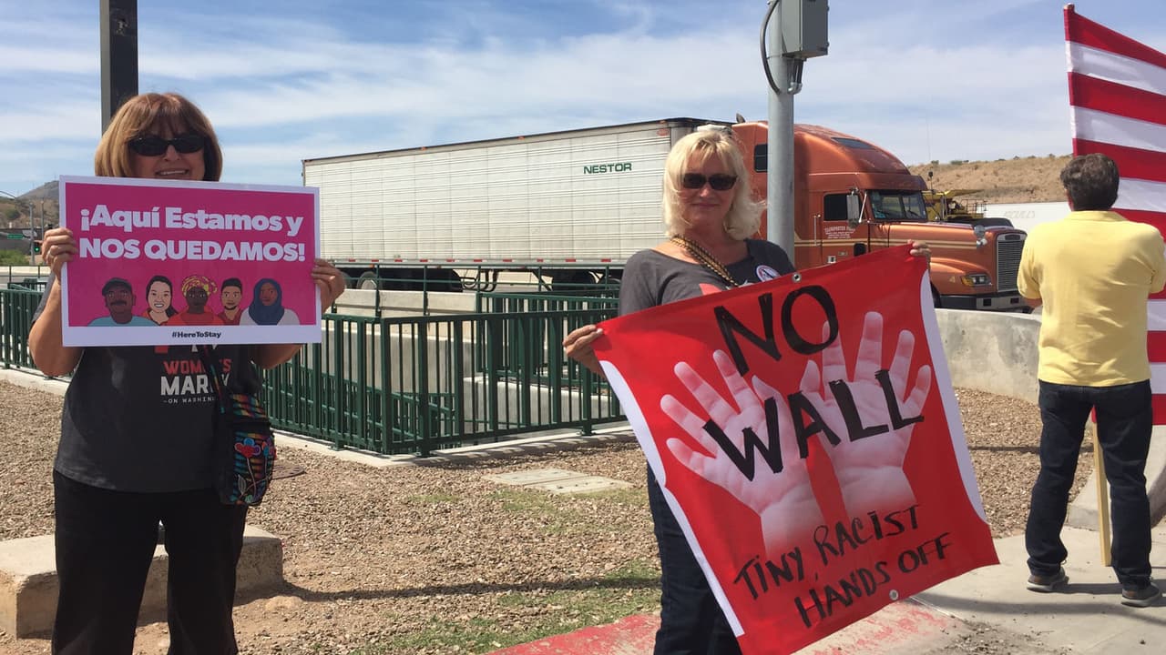 "No vino a hablar con nosotros", denuncian las comunidades fronterizas sobre la visita de Sessions