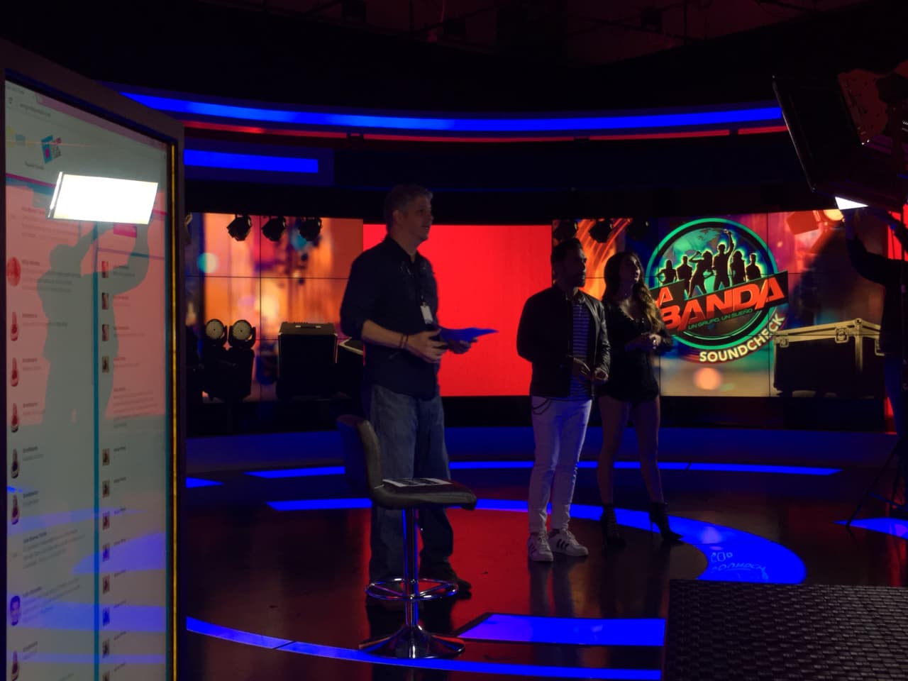 Patricia y José compartieron con los exparticipantes de la primera edición de La Banda, Joshua, Jaime y Sebastián, entre otros invitados en la primera grabación del programa.