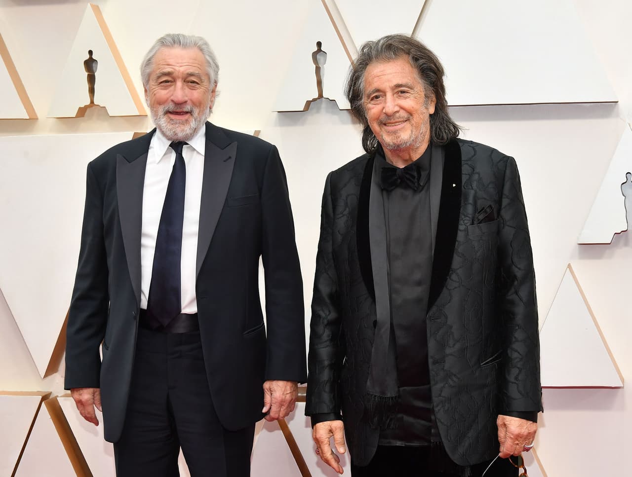 Robert De Niro y Al Pacino, quien optó por un outfit completamente negro.