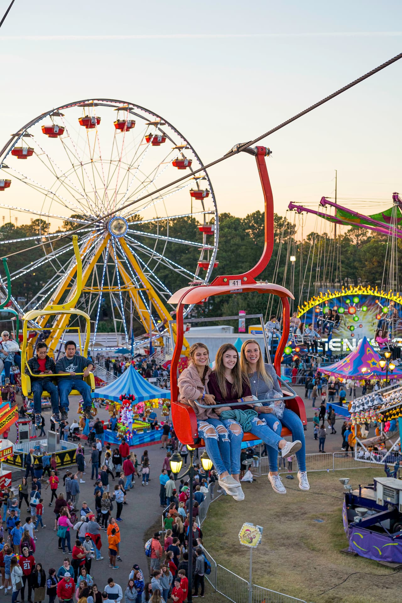 <b>Políticas de seguridad: </b>Tendrán detectores de metales en todas las puertas de la Feria Estatal, e implementarán una “Política de Morral Transparente” para mejorar la seguridad.