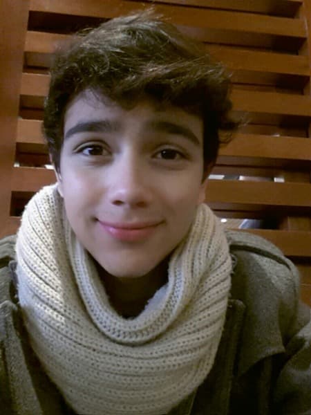 Micke nos robó el corazón durante su audición. Este chico ha pasado la mayor parte del tiempo viajando por todo Estados Unidos.