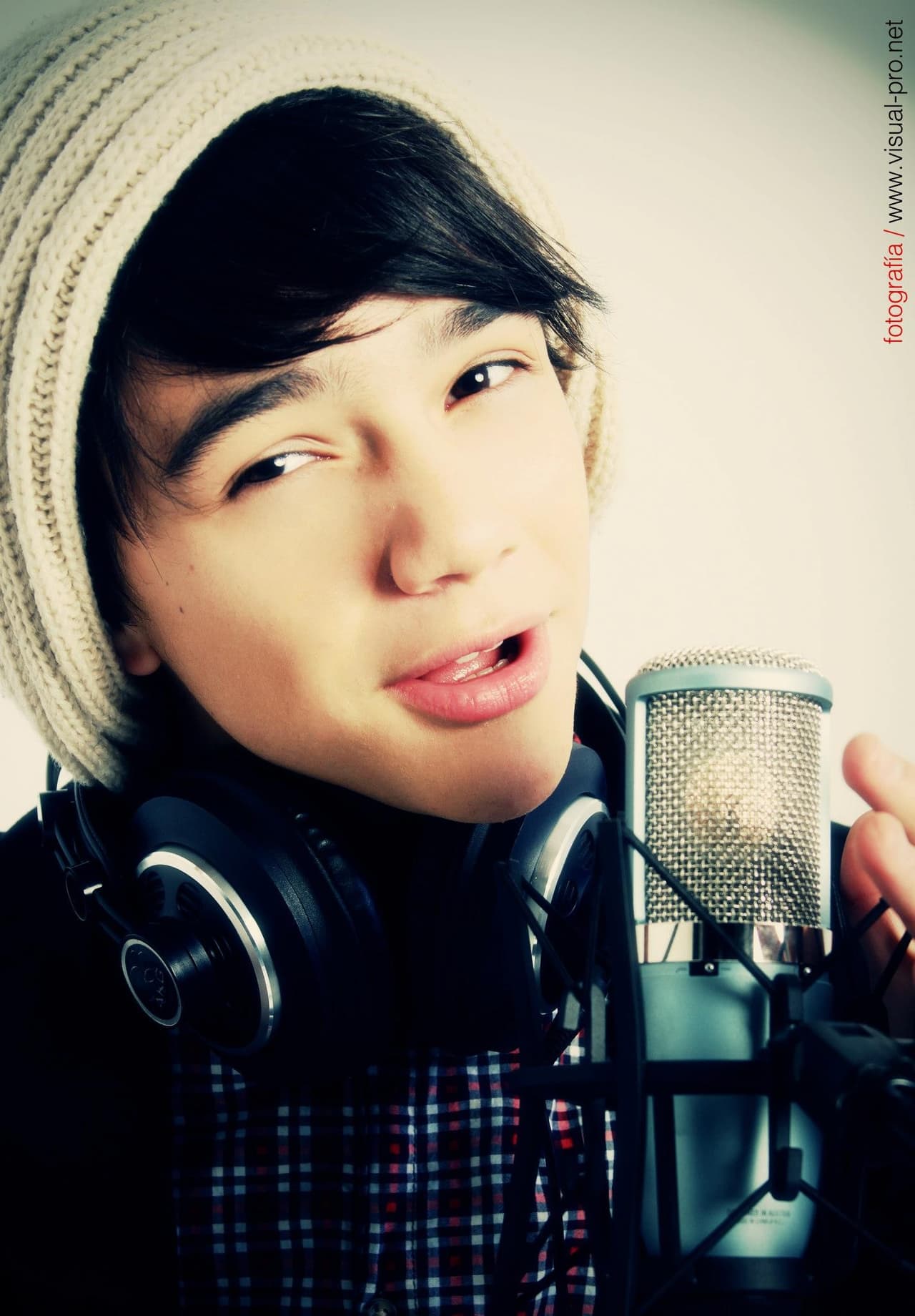 Micke nos robó el corazón durante su audición. Este chico ha pasado la mayor parte del tiempo viajando por todo Estados Unidos.