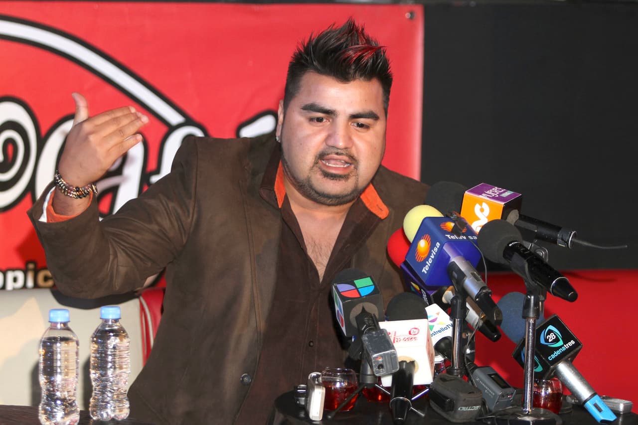 "
<b>Se siente bien triste cuando no eres nadie</b>. Yo por eso les dije 'nadie te da la mano'", dijo.