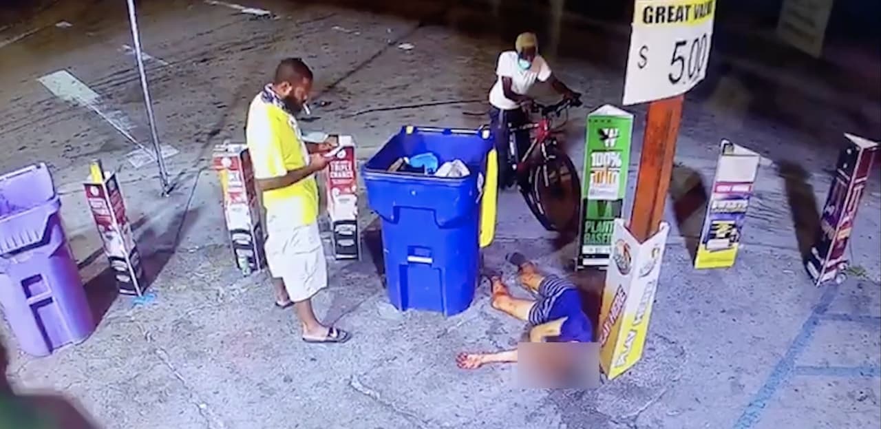 Cuando la policía de Miami-Dade pudo hablar con el niño que había sido secuestrado, violado y baleado, la primera pista que tuvo era que el hecho ocurrió dentro de un carro negro de cuatro puertas. 
<br>