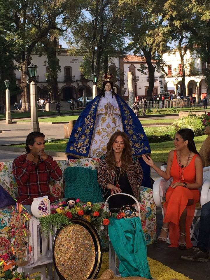 ¡No te pierdas los mejores chismes del espectáculo!