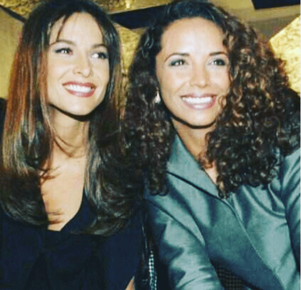 Mayra siempre lleva a su hermana en el corazón y el 10 de febrero de 2019 le escribió este tributo por su cumpleaños: "Si es cierto que la vida no puede morir y que somos mentes en desarrollo y evolución permanente, entonces me reencontraré contigo y tendremos tanto de qué hablar. Hoy te sigo hablando aunque no te escucho, pero hoy te canto 'Las mañanitas' para desearte un maravilloso cumpleaños donde quiera que tu alma esté. Te amo tanto hermana".
<br>