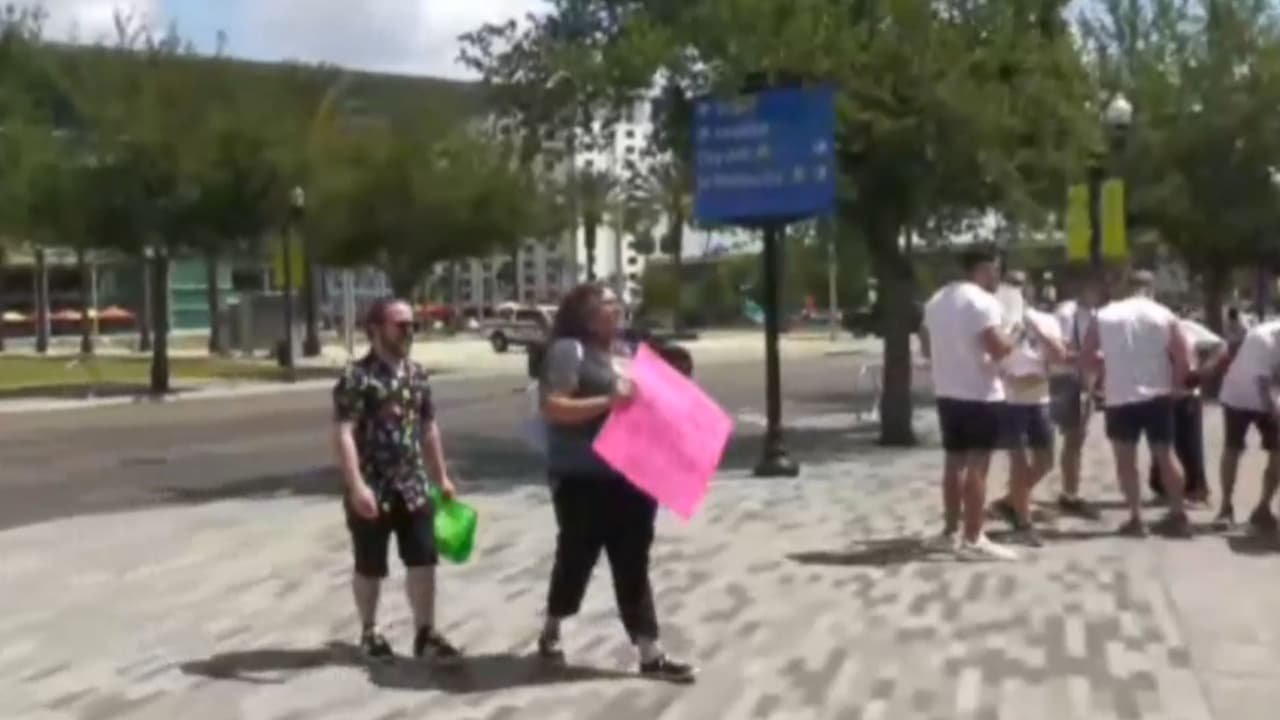 <b>Incorporación del conflicto internacional en la agenda. </b>El rechazo a la guerra, incluyendo tensiones con Irán, se suma a las causas del movimiento.