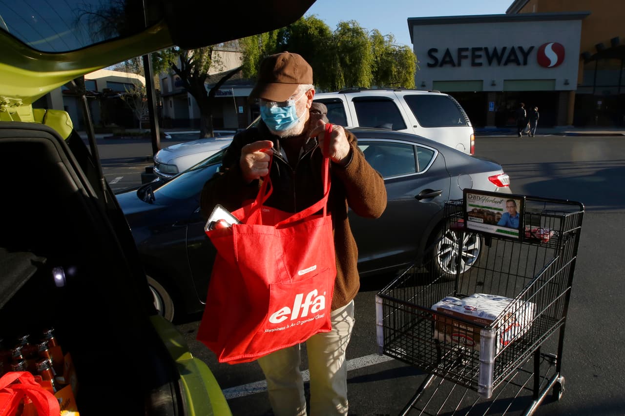 Extienden horas de trabajo para abastecer la demanda de los consumidores