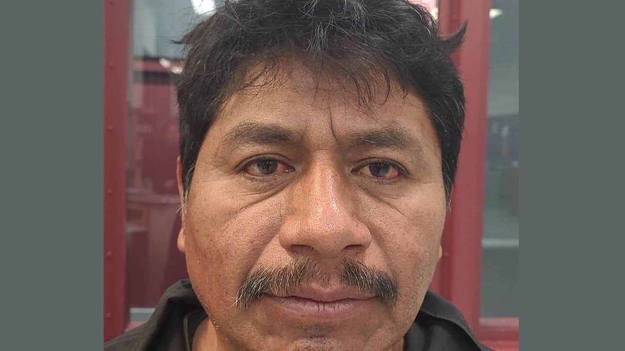En el puesto de control de la SR-90, agentes de la estación de Willcox arrestaron a un ciudadano estadounidense y cinco ciudadanos mexicanos, incluido Ángel Bautista-Sánchez. En 2004, Bautista fue condenado por un delito grave de agresión sexual por la fuerza o coerción en New Jersey.