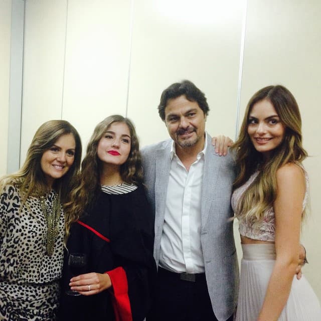 Sacaron la belleza de sus mamis.