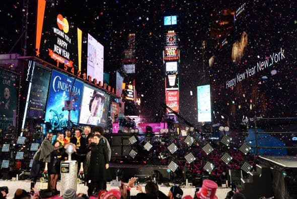 Mira esta vuelta por el mundo con las mejores imágenes de la llegada del 2015 y, ¡Feliz Año Nuevo!