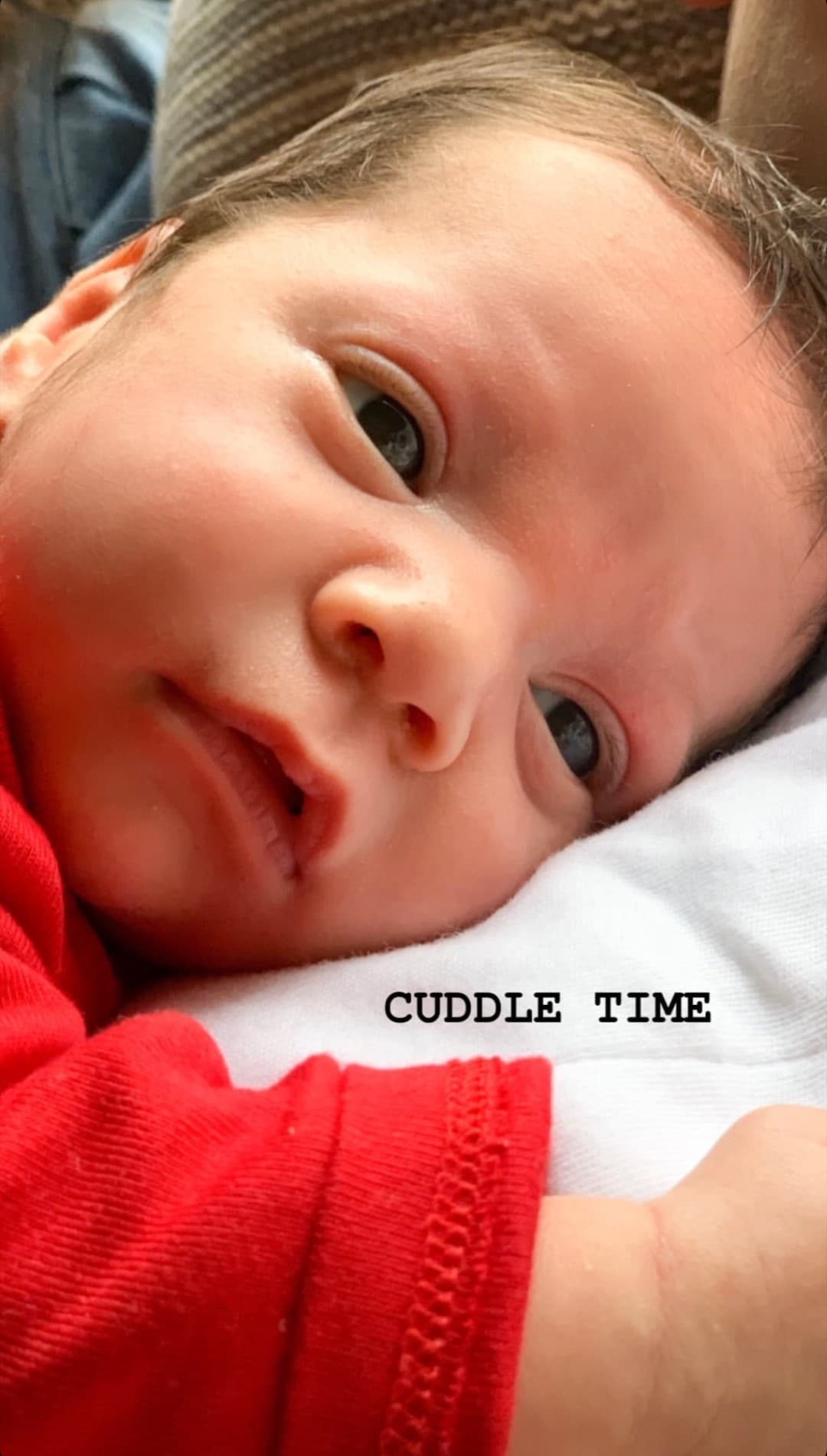 Sus facciones cada vez están más definidas, ¿será que se parece más a la conductora de Despierta América?